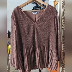 Signature Reitmans pleated blouse